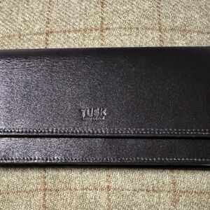 Tusk New York Black Leather Madison Wallet